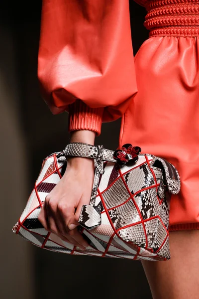 Look 7